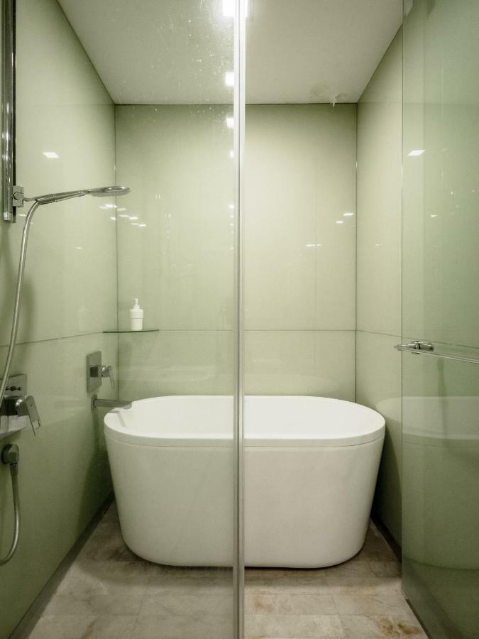 קואלה לומפור Soho Suites Klcc By Airhost מראה חיצוני תמונה